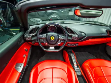 FERRARI 488 Spider  Lift  Intl. Warranty 04.27  Full PPF