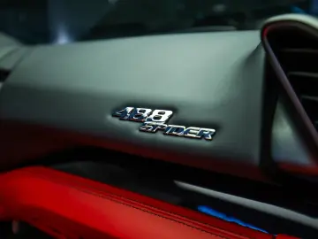 FERRARI 488 Spider  Lift  Intl. Warranty 04.27  Full PPF