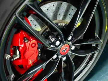 FERRARI 488 Spider  Lift  Intl. Warranty 04.27  Full PPF