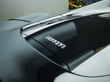 FERRARI 488 Spider  Lift  Intl. Warranty 04.27  Full PPF