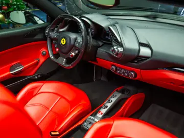 FERRARI 488 Spider  Lift  Intl. Warranty 04.27  Full PPF