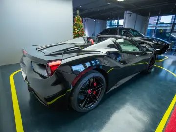 FERRARI 488 Spider  Lift  Intl. Warranty 04.27  Full PPF