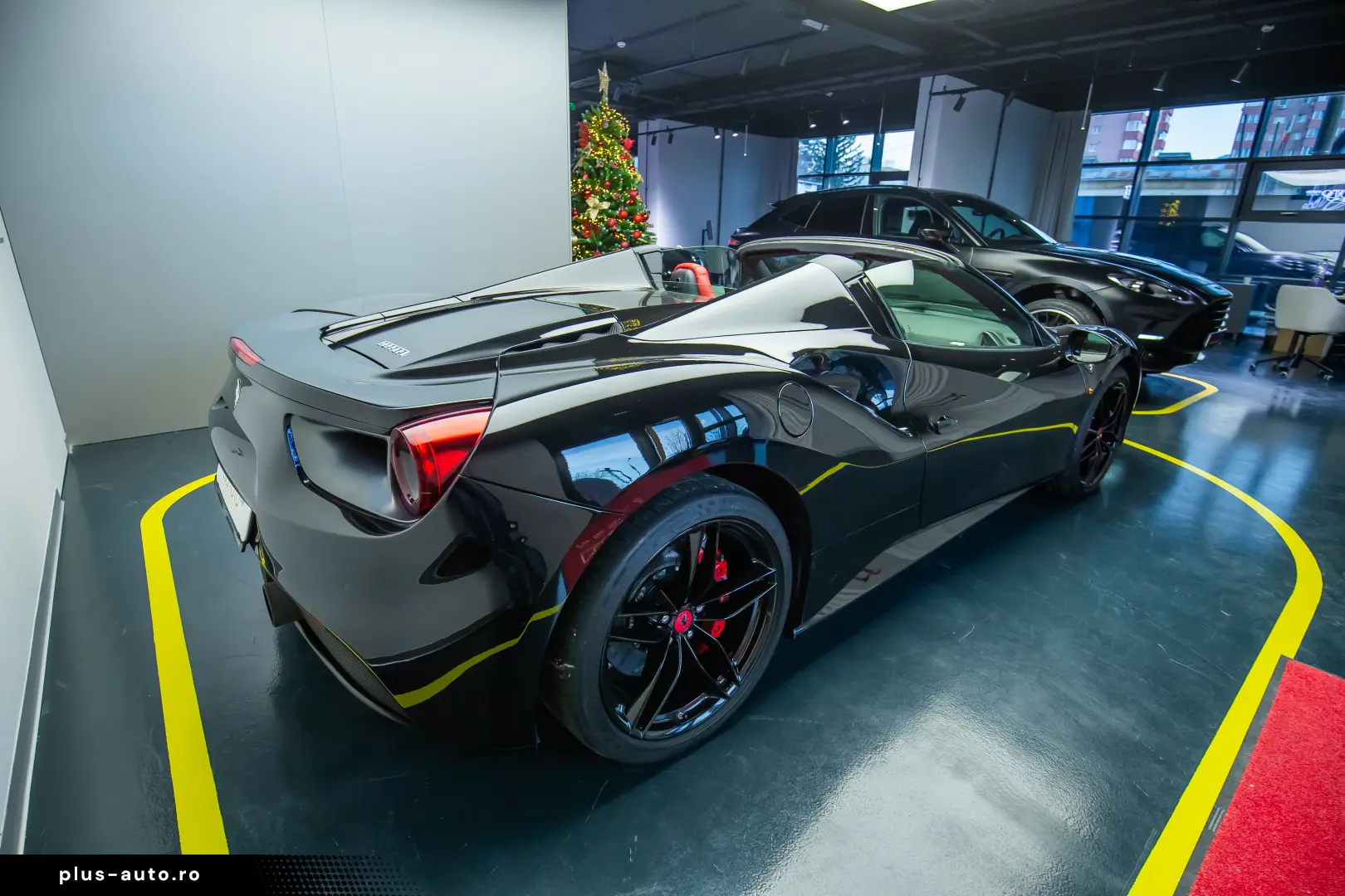 FERRARI 488 Spider  Lift  Intl. Warranty 04.27  Full PPF