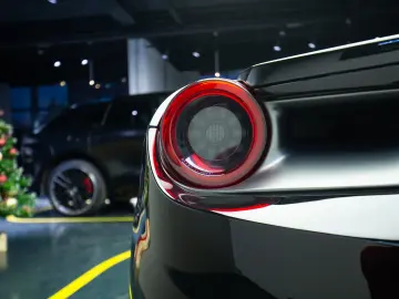 FERRARI 488 Spider  Lift  Intl. Warranty 04.27  Full PPF