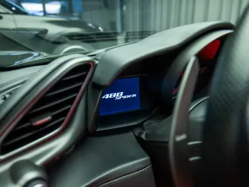 FERRARI 488 Spider  Lift  Intl. Warranty 04.27  Full PPF