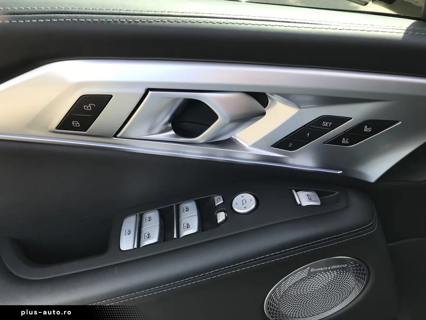 BMW XM AHK B&W Surround DAB