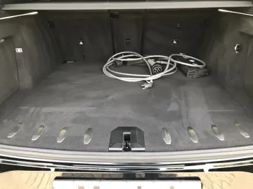 BMW XM AHK B&W Surround DAB