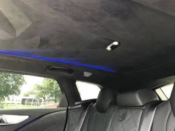 BMW XM AHK B&W Surround DAB