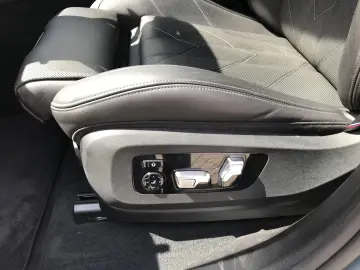 BMW XM AHK B&W Surround DAB