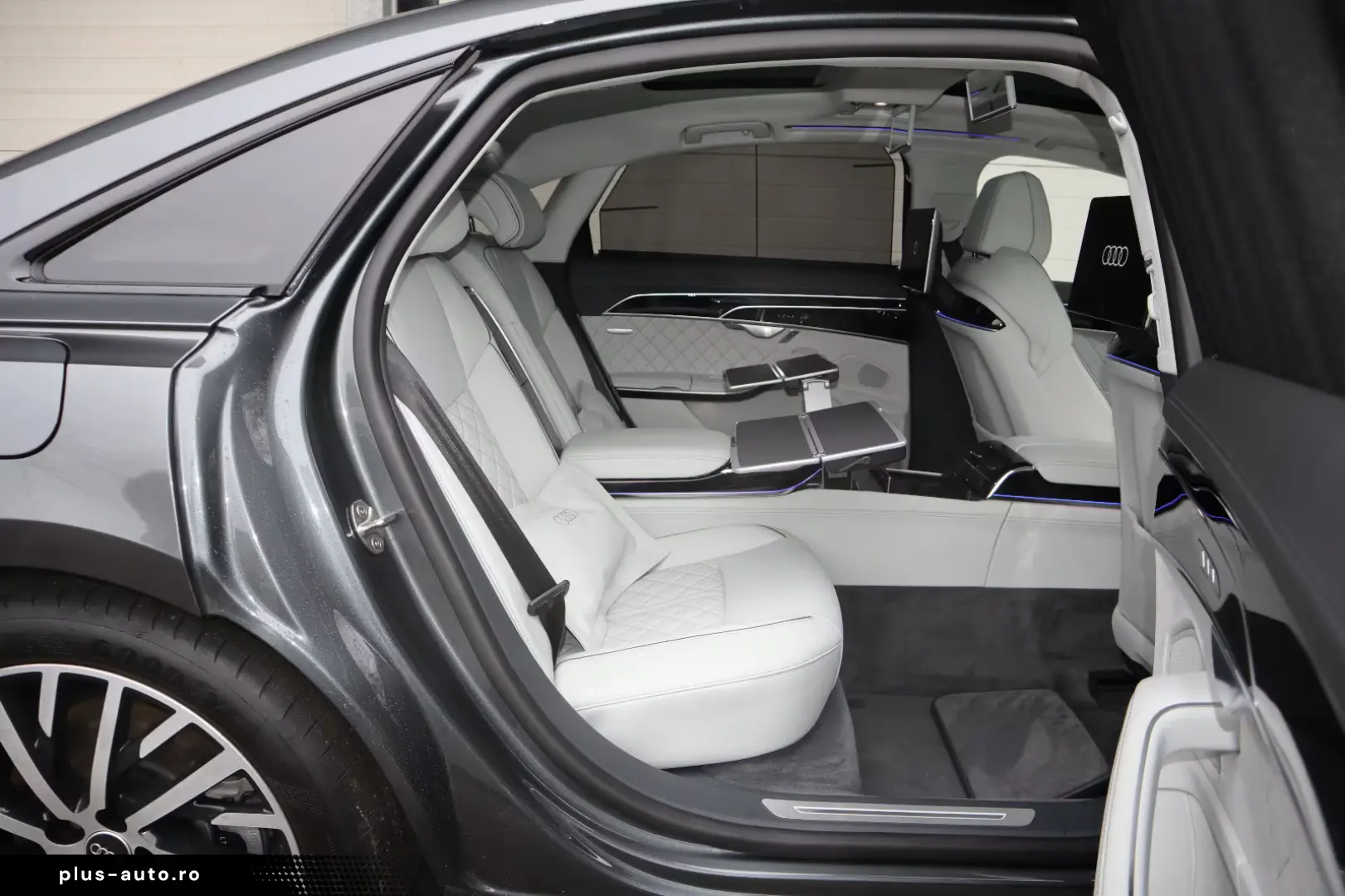 Audi A8 L 60 TFSIe lang EXCLUSIVE VOLL   UPE 18