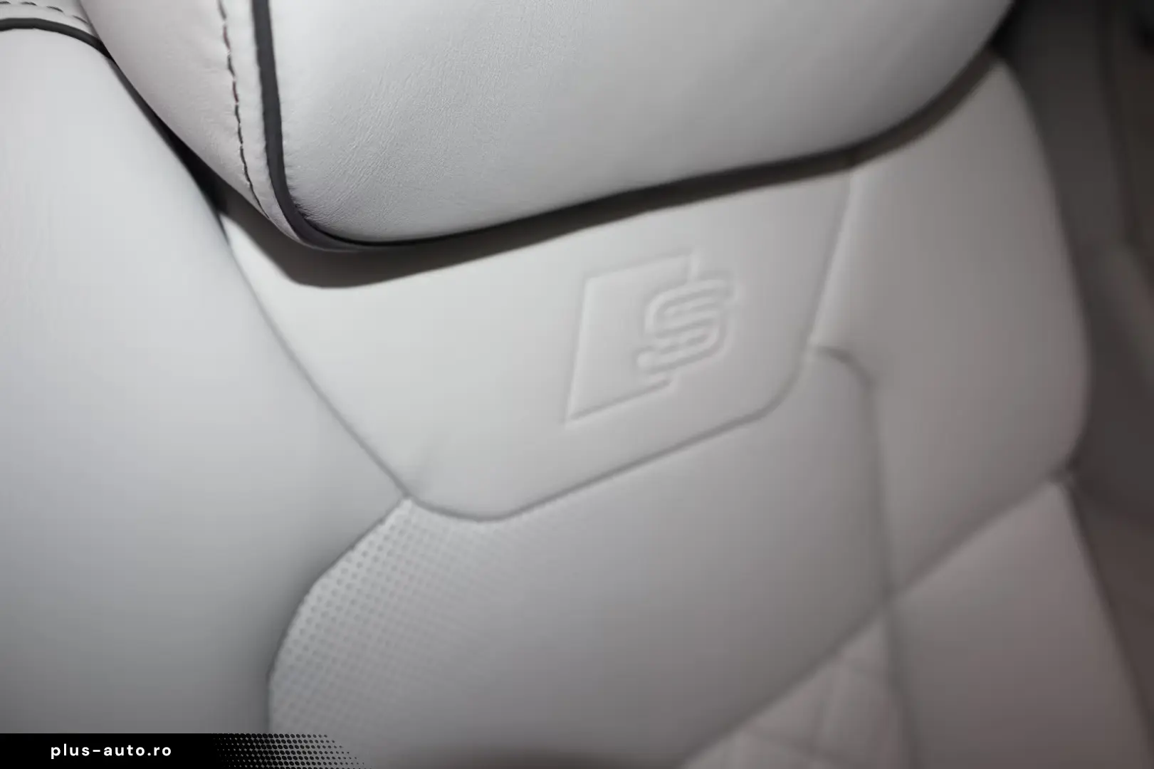 Audi A8 L 60 TFSIe lang EXCLUSIVE VOLL   UPE 18