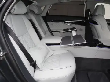 Audi A8 L 60 TFSIe lang EXCLUSIVE VOLL   UPE 18