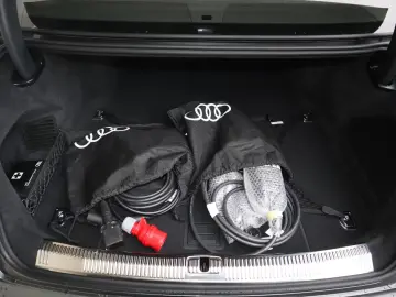 Audi A8 L 60 TFSIe lang EXCLUSIVE VOLL   UPE 18