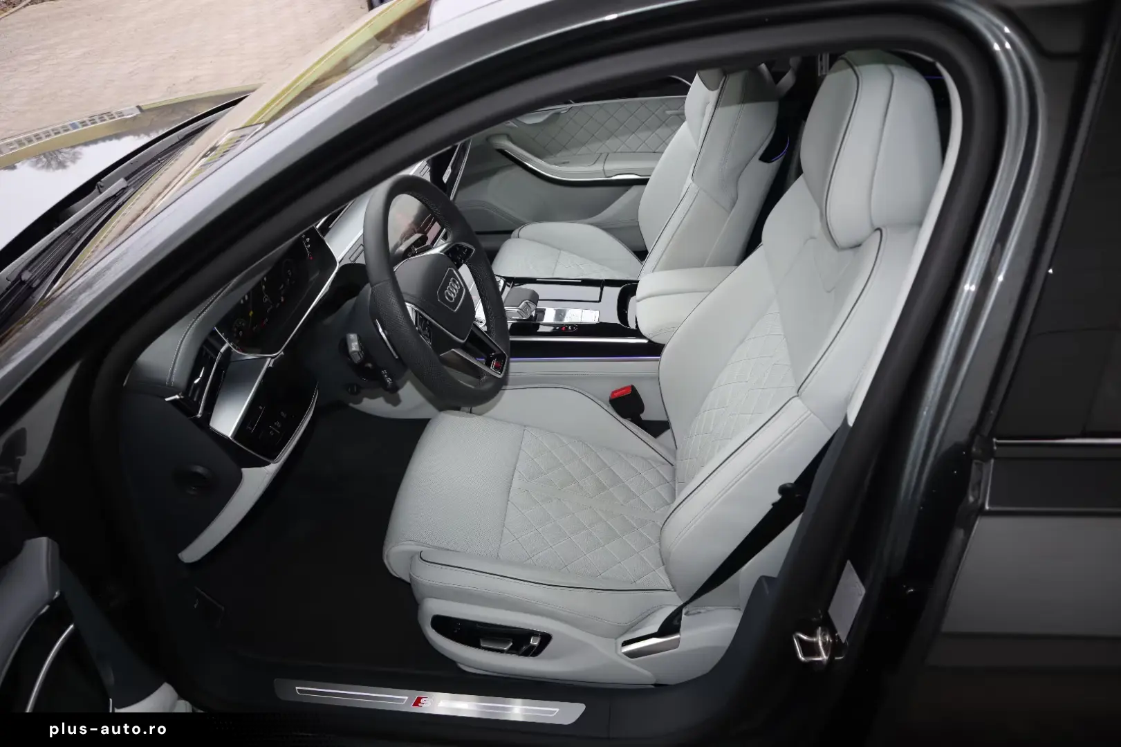 Audi A8 L 60 TFSIe lang EXCLUSIVE VOLL   UPE 18