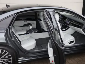 Audi A8 L 60 TFSIe lang EXCLUSIVE VOLL   UPE 18