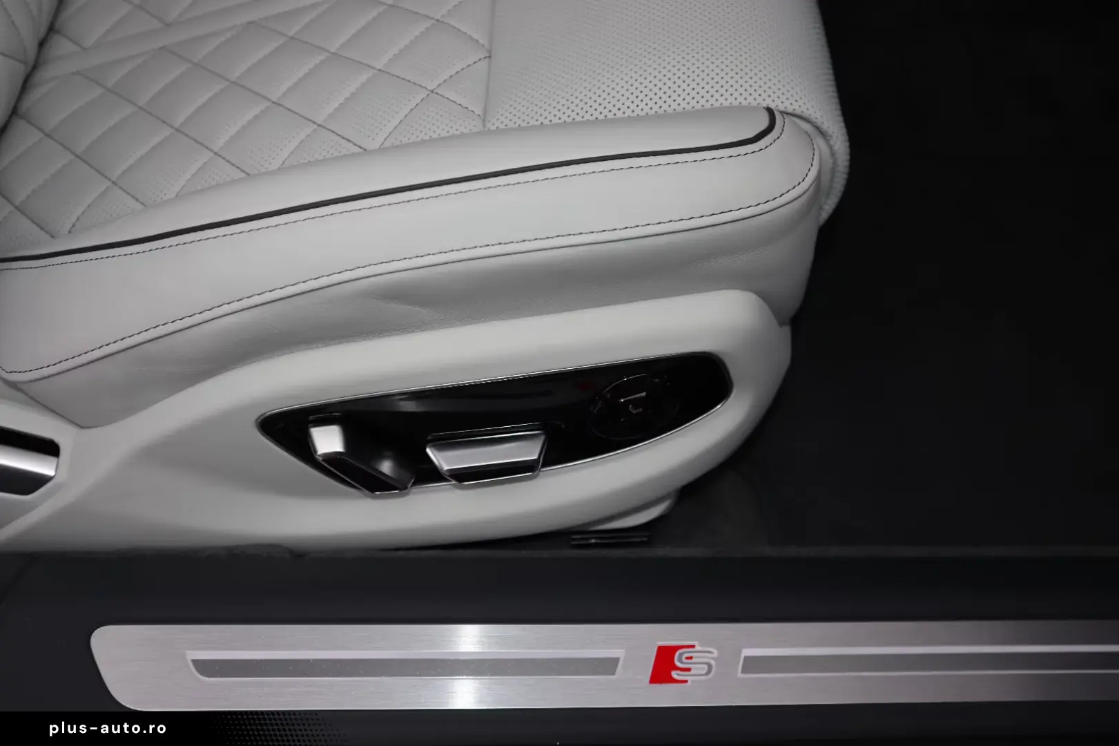 Audi A8 L 60 TFSIe lang EXCLUSIVE VOLL   UPE 18