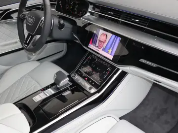 Audi A8 L 60 TFSIe lang EXCLUSIVE VOLL   UPE 18