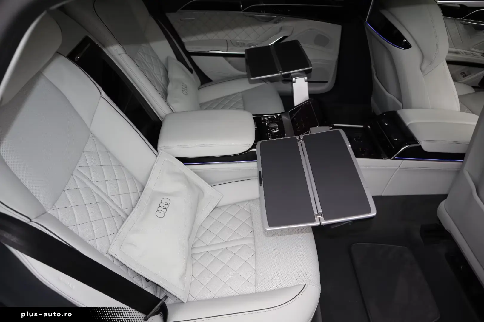 Audi A8 L 60 TFSIe lang EXCLUSIVE VOLL   UPE 18