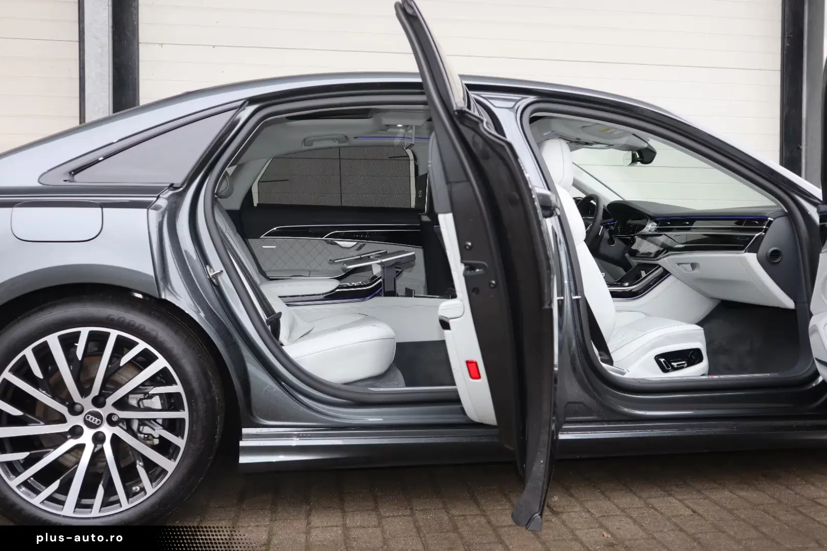 Audi A8 L 60 TFSIe lang EXCLUSIVE VOLL   UPE 18