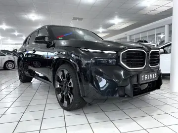 BMW XM BOWERS & WILKINS   SOFT CLOSE