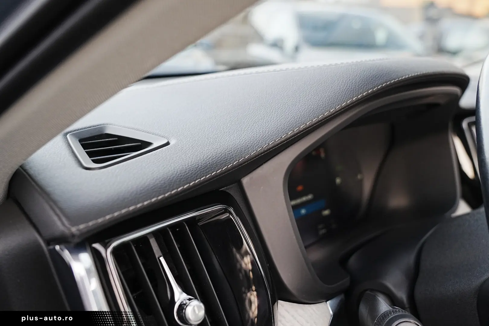 Volvo XC 60 Recharge T6