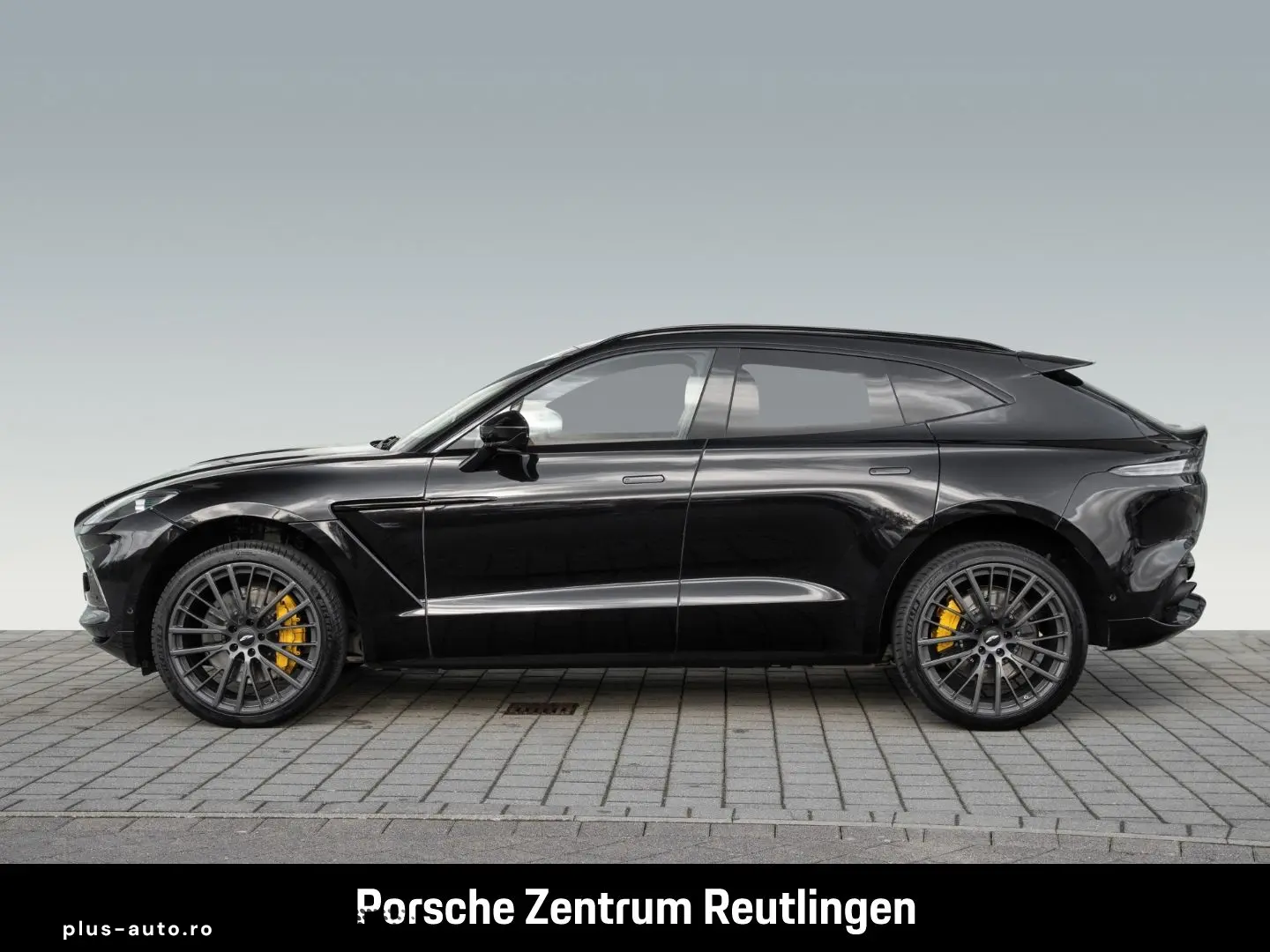 ASTON MARTIN DBX V8 4.0 360-Kamera Sitzbelüftung Sattelbraun