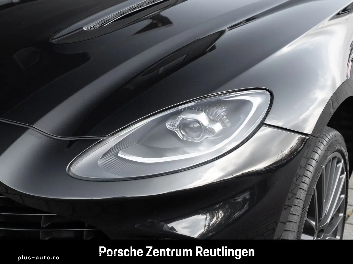 ASTON MARTIN DBX V8 4.0 360-Kamera Sitzbelüftung Sattelbraun