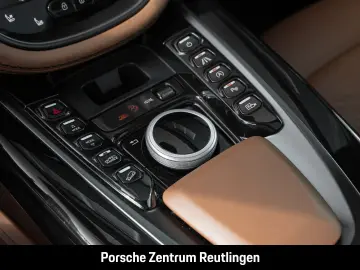 ASTON MARTIN DBX V8 4.0 360-Kamera Sitzbelüftung Sattelbraun