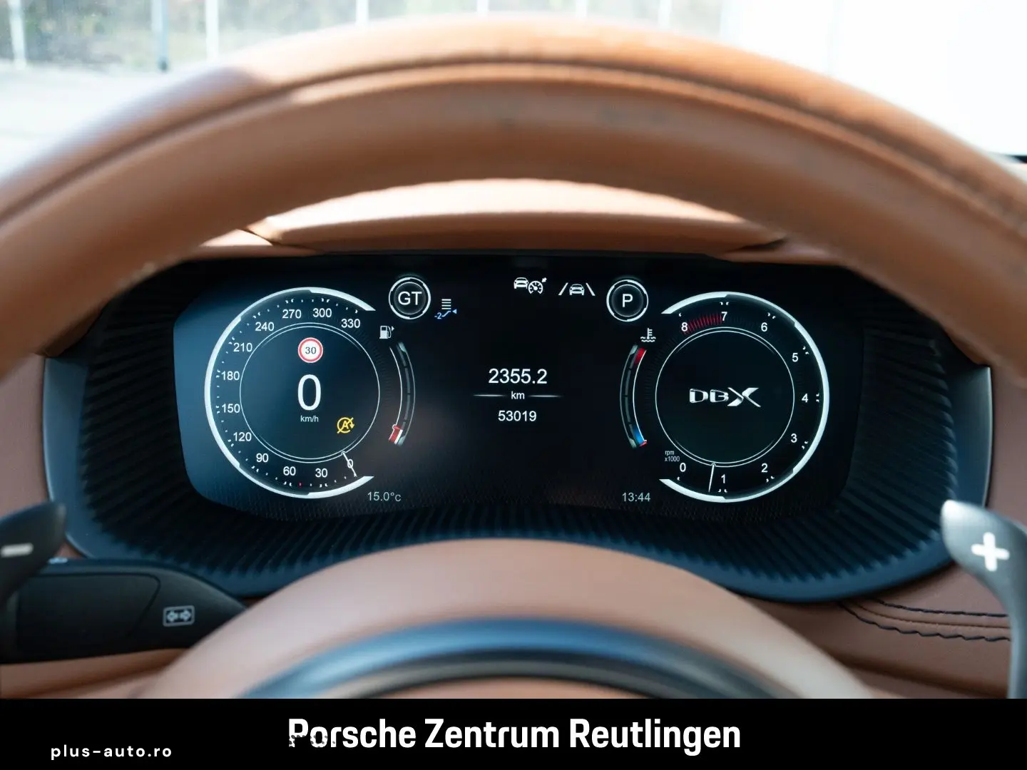 ASTON MARTIN DBX V8 4.0 360-Kamera Sitzbelüftung Sattelbraun