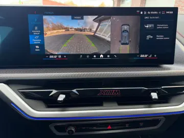 BMW XM LABEL RED  Bowers & Wilkins