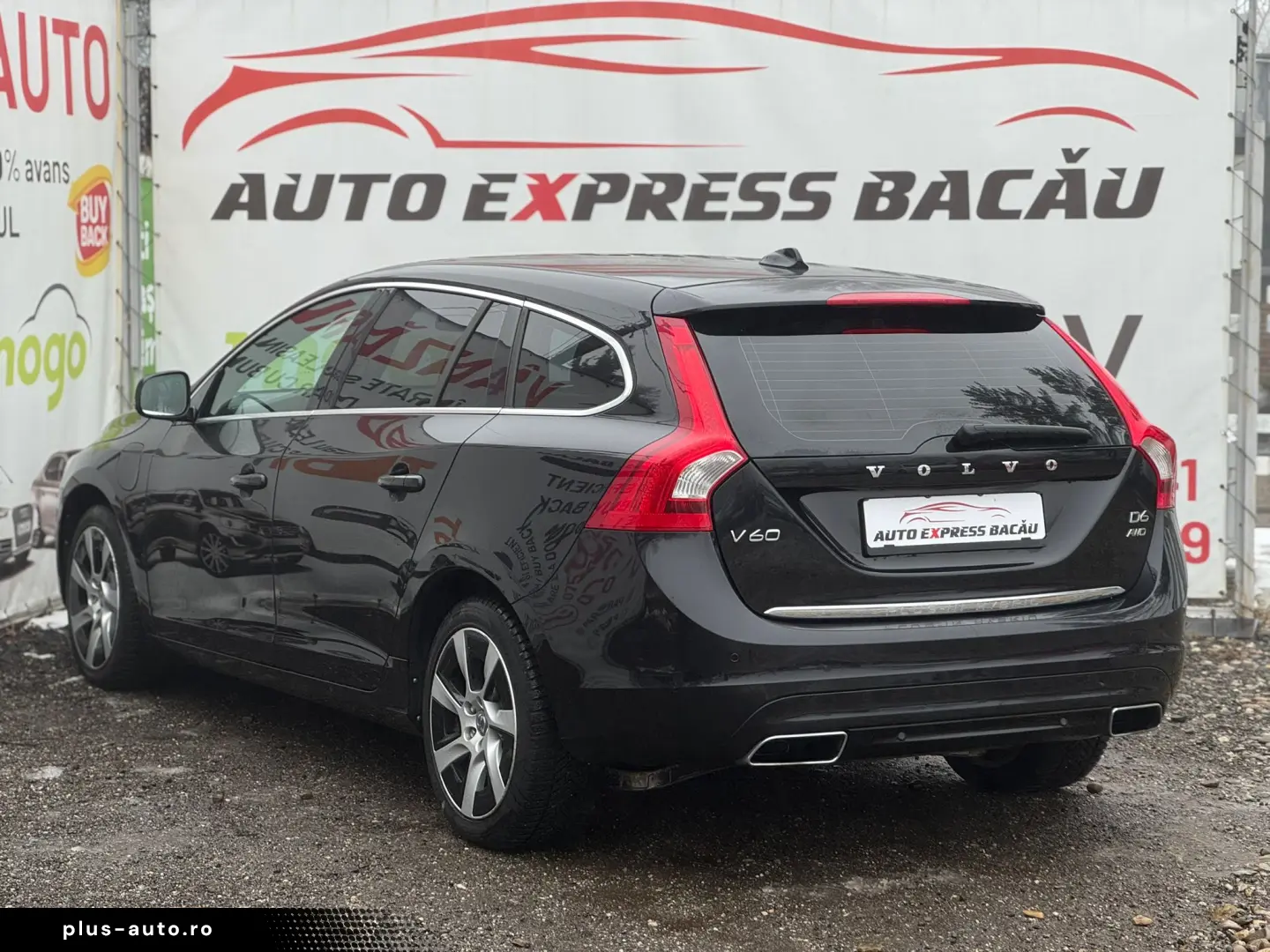 VOLVO V60 D6 AW PLUG-IN HYBRID