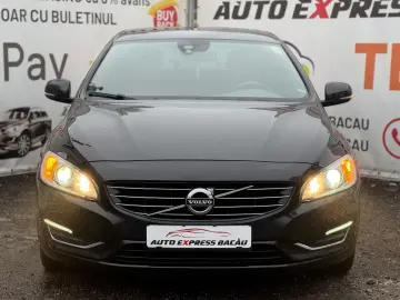 VOLVO V60 D6 AW PLUG-IN HYBRID