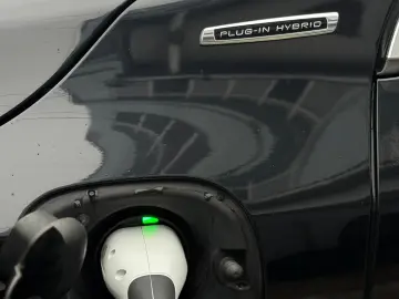 VOLVO V60 D6 AW PLUG-IN HYBRID