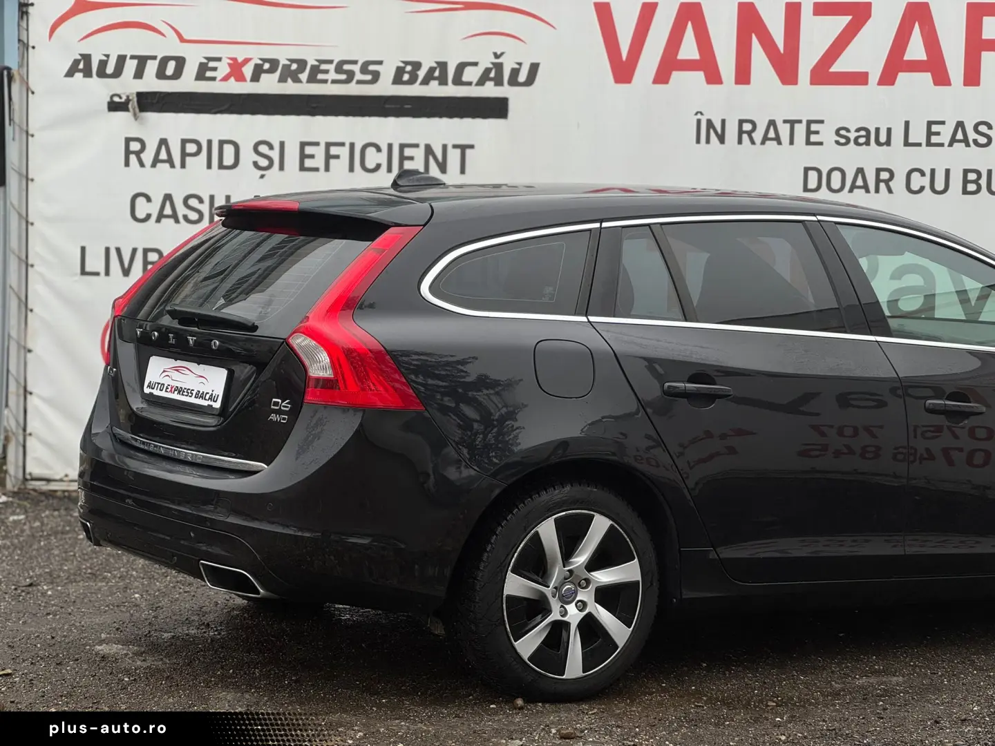 VOLVO V60 D6 AW PLUG-IN HYBRID