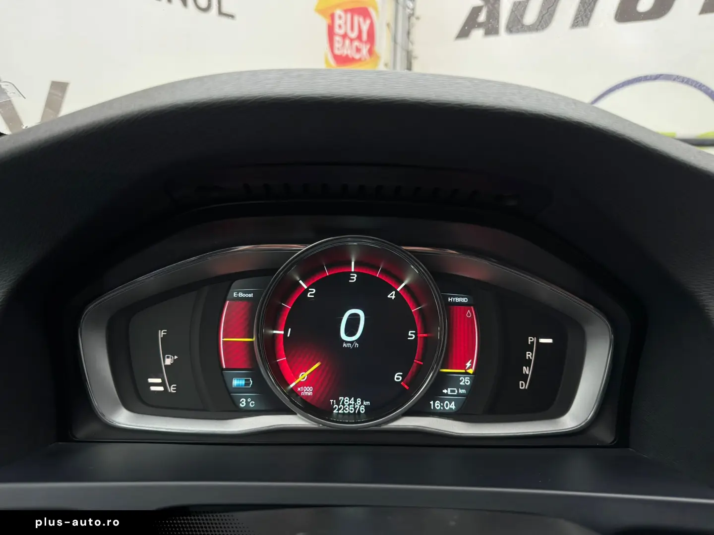 VOLVO V60 D6 AW PLUG-IN HYBRID