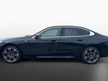 BMW 530 e M Sport DAPr PA  H K LCPr 19