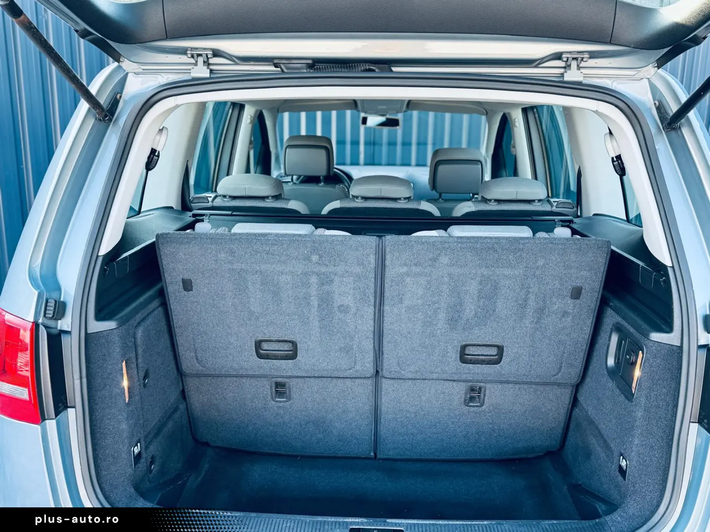 VOLKSWAGEN SHARAN 7 Locuri   FAB 01-2013   2.0 DIESEL 140 CP