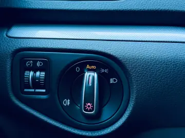 VOLKSWAGEN SHARAN 7 Locuri   FAB 01-2013   2.0 DIESEL 140 CP