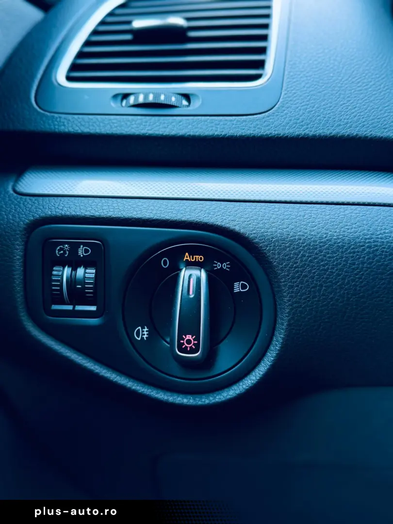 VOLKSWAGEN SHARAN 7 Locuri   FAB 01-2013   2.0 DIESEL 140 CP