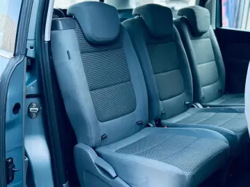 VOLKSWAGEN SHARAN 7 Locuri   FAB 01-2013   2.0 DIESEL 140 CP