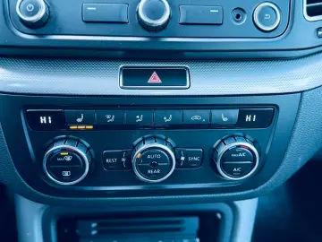 VOLKSWAGEN SHARAN 7 Locuri   FAB 01-2013   2.0 DIESEL 140 CP