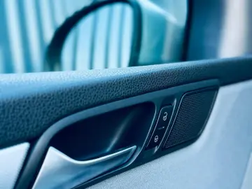 VOLKSWAGEN SHARAN 7 Locuri   FAB 01-2013   2.0 DIESEL 140 CP