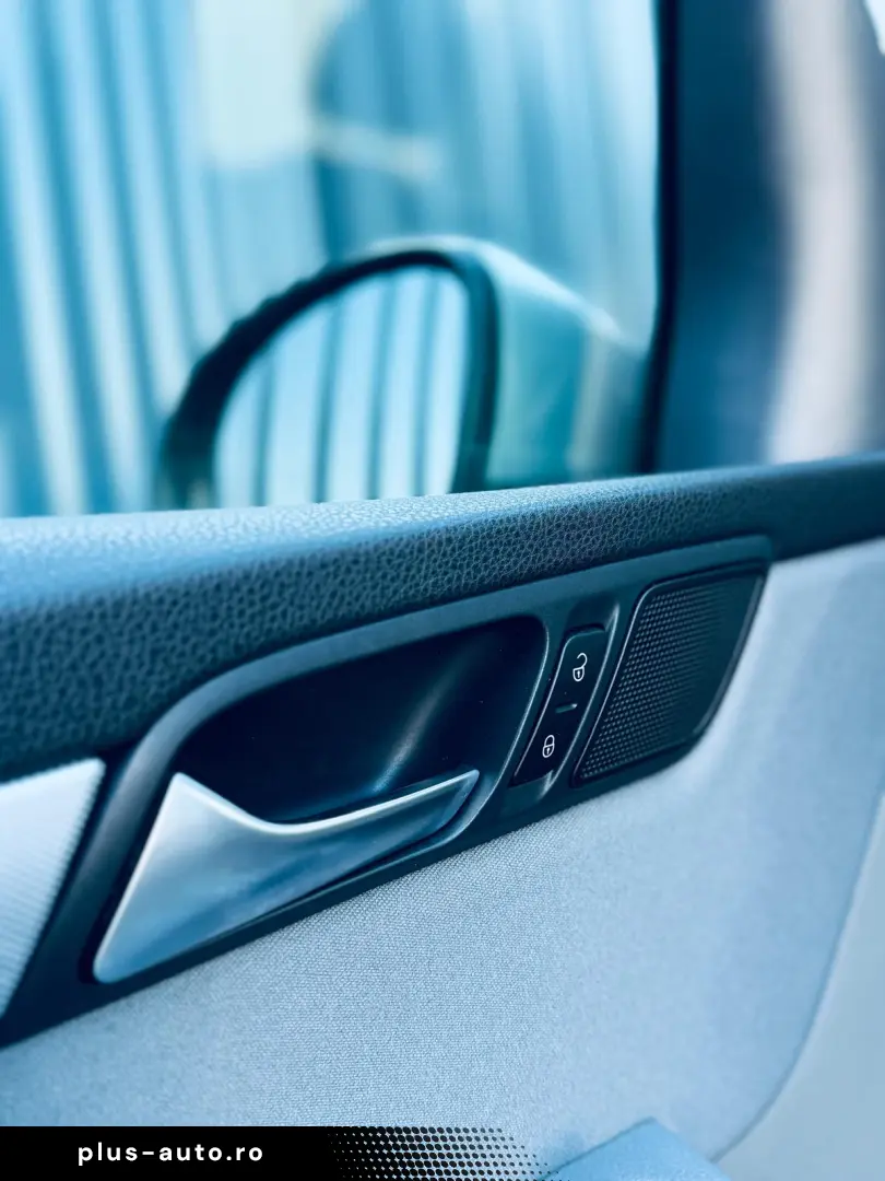 VOLKSWAGEN SHARAN 7 Locuri   FAB 01-2013   2.0 DIESEL 140 CP