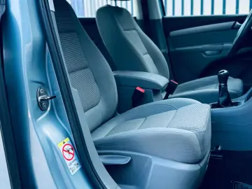 VOLKSWAGEN SHARAN 7 Locuri   FAB 01-2013   2.0 DIESEL 140 CP