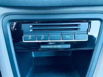 VOLKSWAGEN SHARAN 7 Locuri   FAB 01-2013   2.0 DIESEL 140 CP