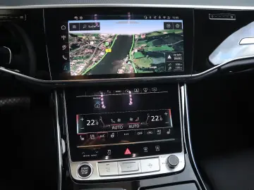 Audi A8 60 TFSIe CHROMPAKET