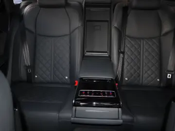 Audi A8 60 TFSIe CHROMPAKET