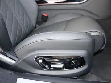 Audi A8 60 TFSIe CHROMPAKET