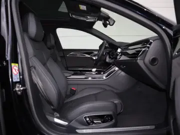 Audi A8 60 TFSIe CHROMPAKET