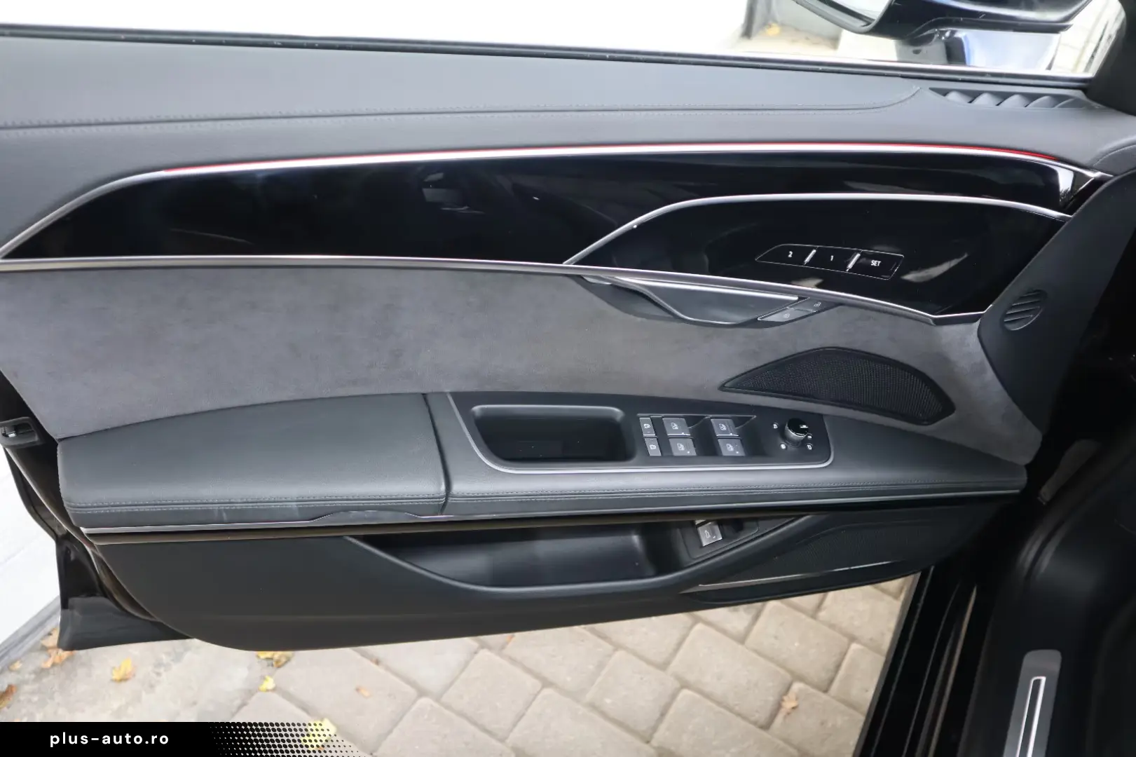 Audi A8 60 TFSIe CHROMPAKET